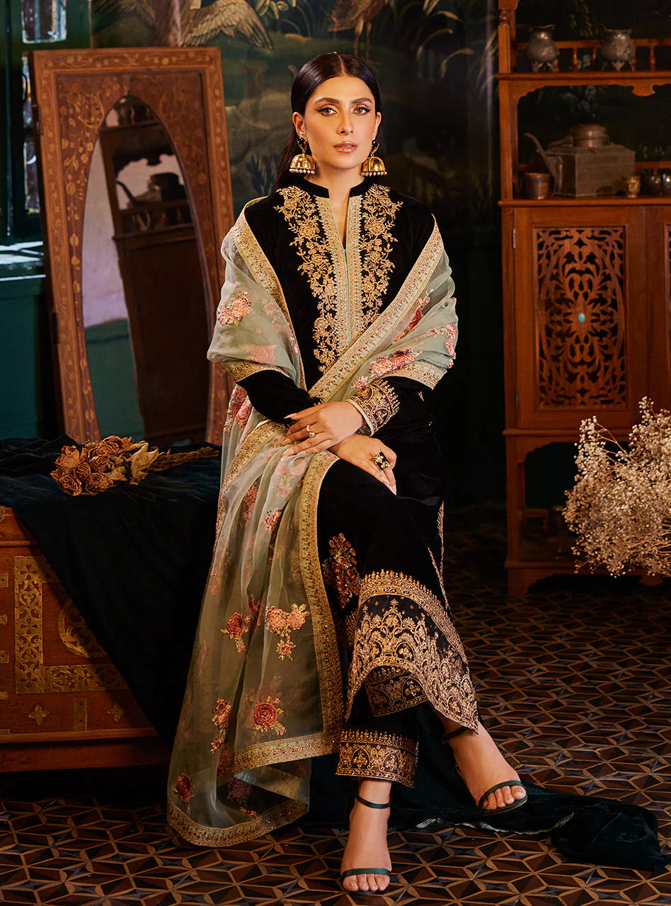ZAINAB CHOTTANI UNSTITCHED 3-PC VELVET EMBROIDERED SHIRT AND ORGANZA EMBROIDERED DUPATTA WITH SILK TROUSER KZ-2040