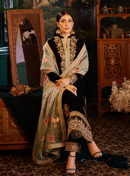 ZAINAB CHOTTANI UNSTITCHED 3-PC VELVET EMBROIDERED SHIRT AND ORGANZA EMBROIDERED DUPATTA WITH SILK TROUSER KZ-2040