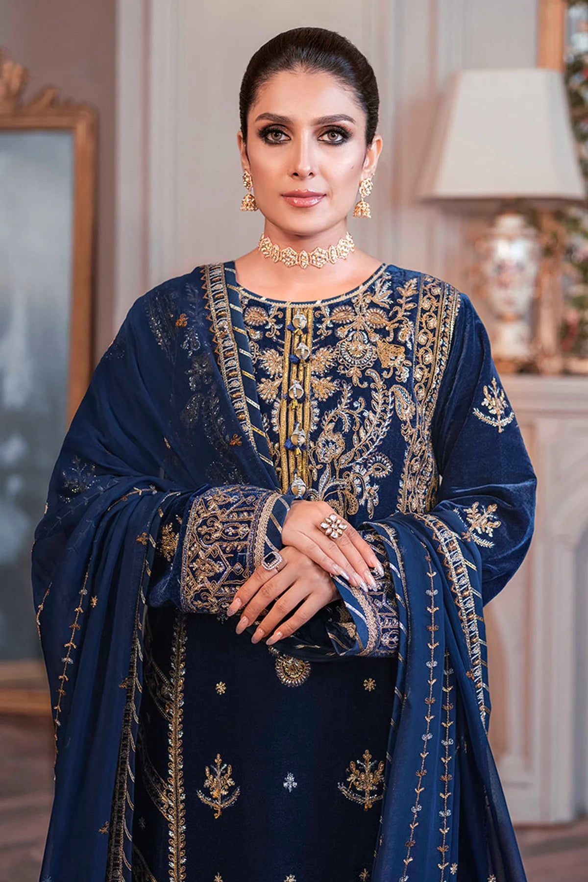 ASIM JOFA UNSTITCHED 3-PC VELVET EMBROIDERED SHIRT WITH BAMBER CHIFFON EMBROIDERED DUPATTA AND SHAMOZ SILKTROUSER KZ-2021