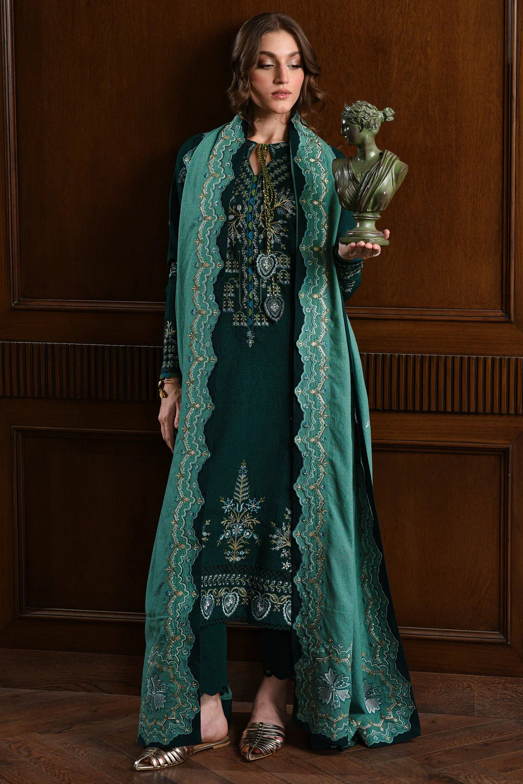 BATIK UNSTITCHED 3-PC KARANDI EMBROIDERED SHIRT WITH DHANAK EMBROIDERED SHAWL AND TROUSER KZ-2007