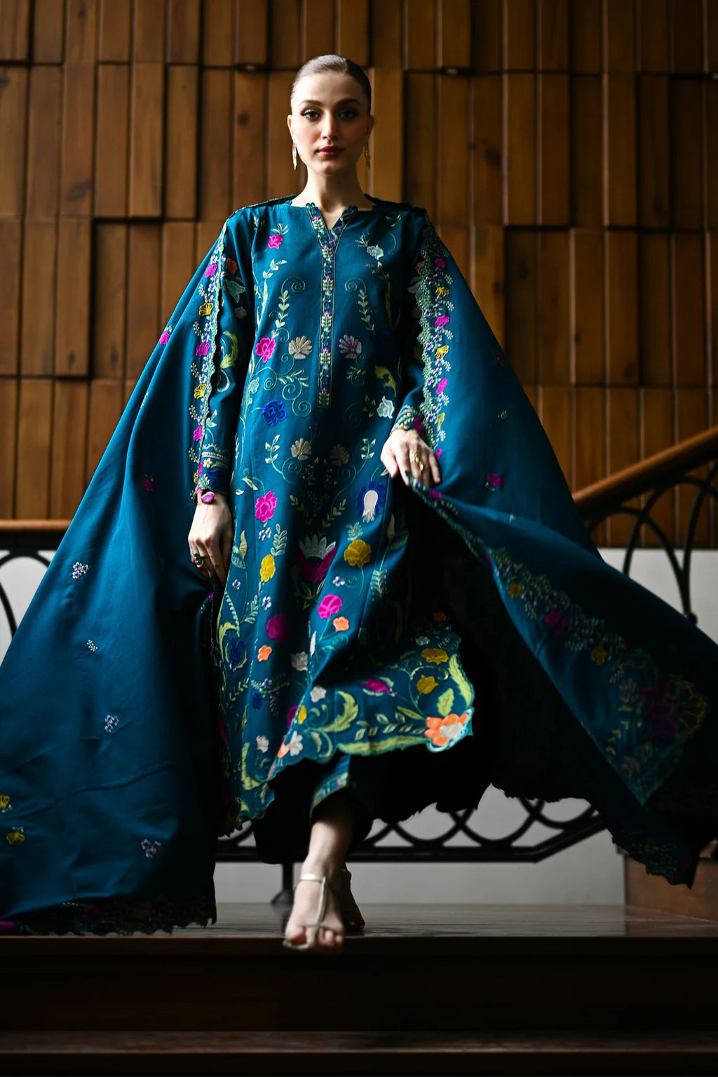 ZAIB UNSTITCHED 3-PC DHANAK EMBROIDERED SHIRT WITH DHANAK EMBROIDERED SHAWL AND TROUSER KZ-2054